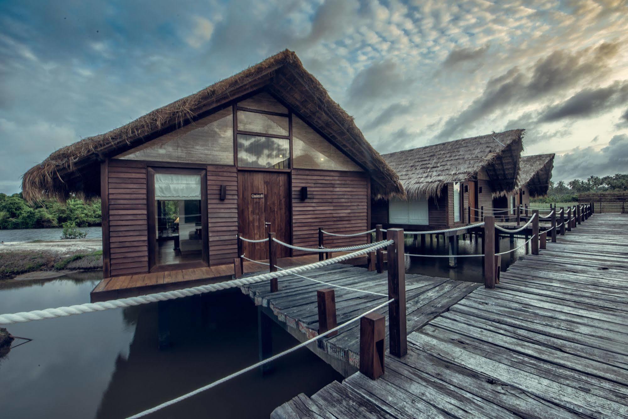 Suriya Resort Wayikkal Luaran gambar